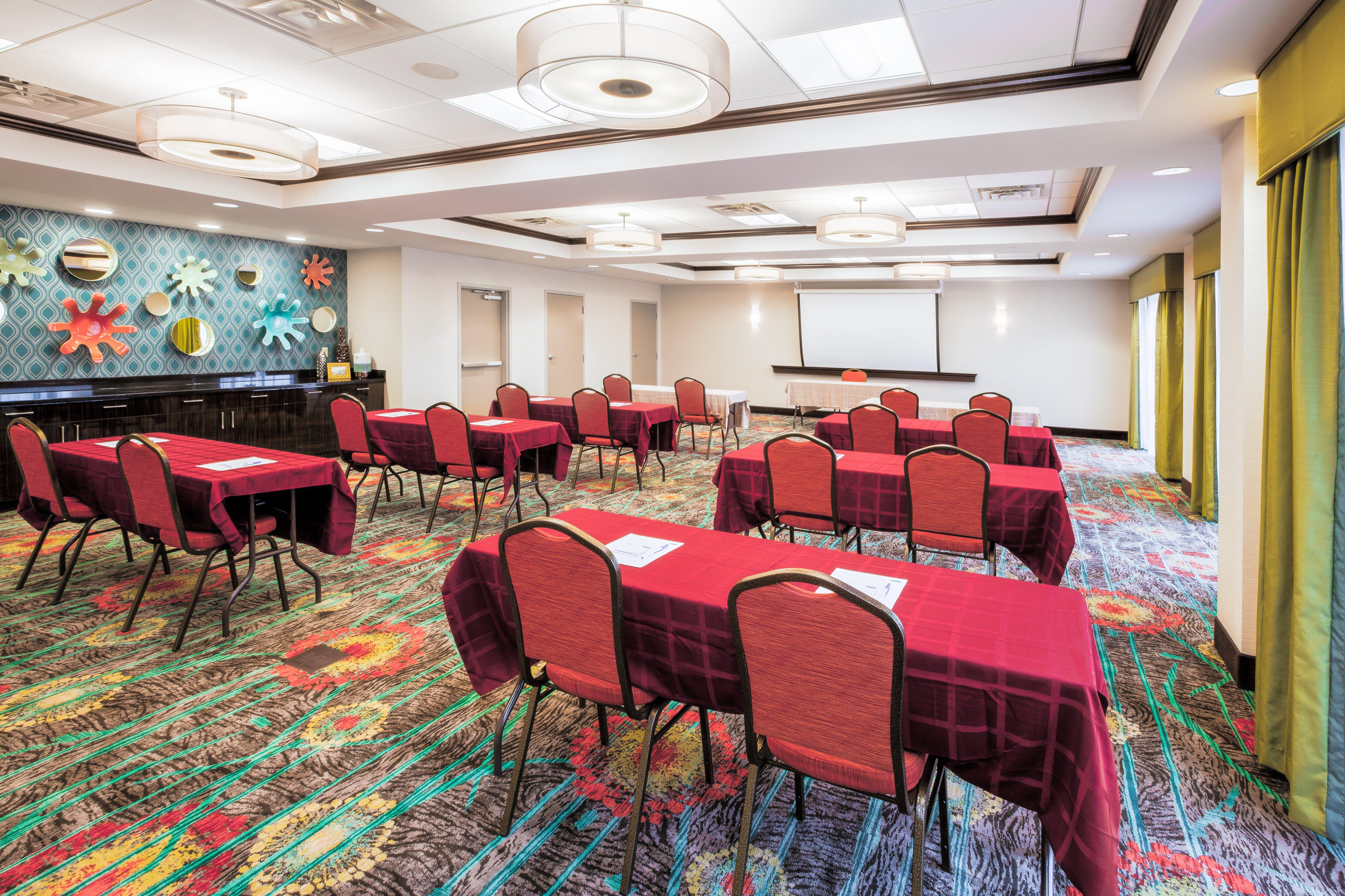 Holiday Inn Express & Suites Eureka By Ihg Zewnętrze zdjęcie