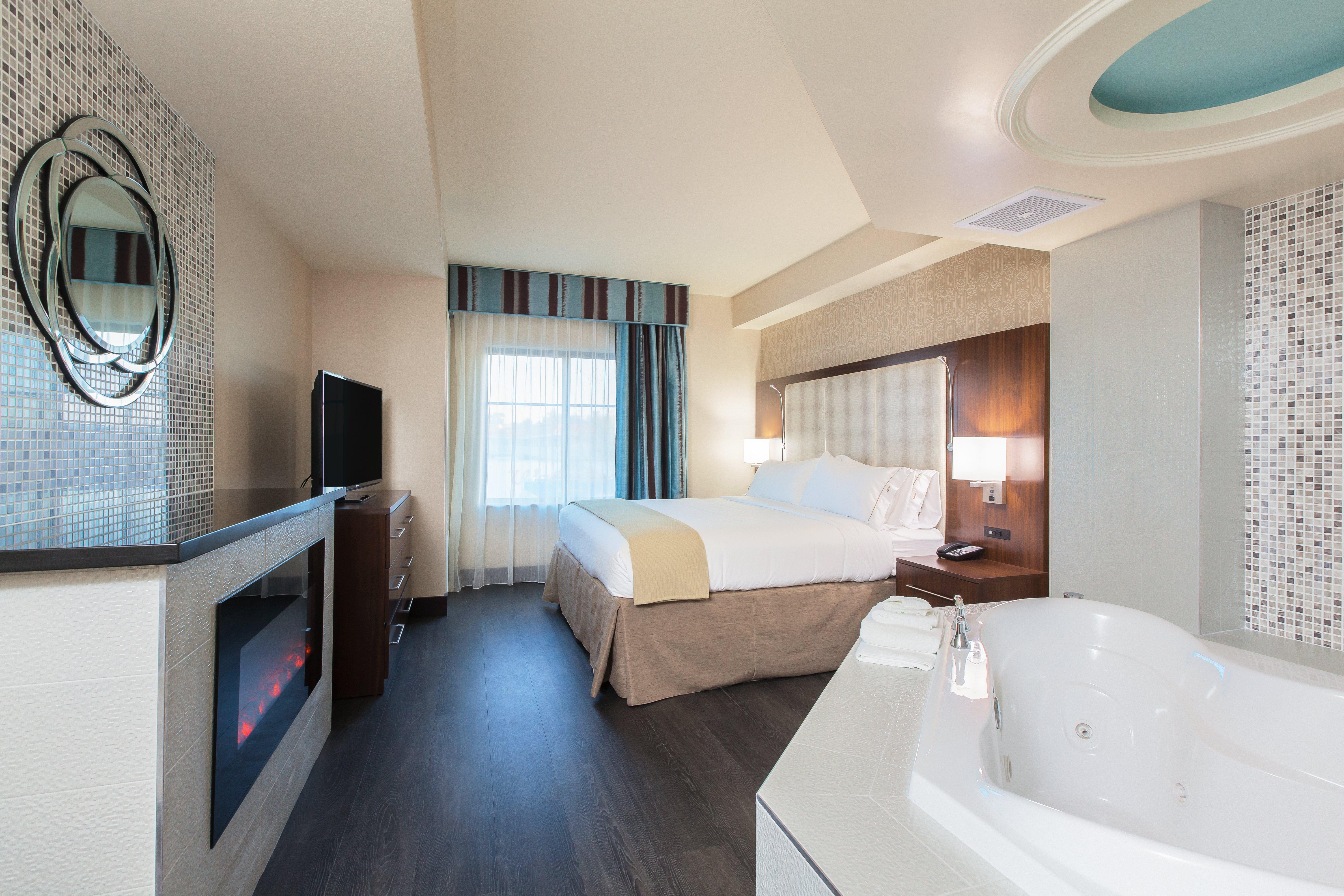 Holiday Inn Express & Suites Eureka By Ihg Zewnętrze zdjęcie