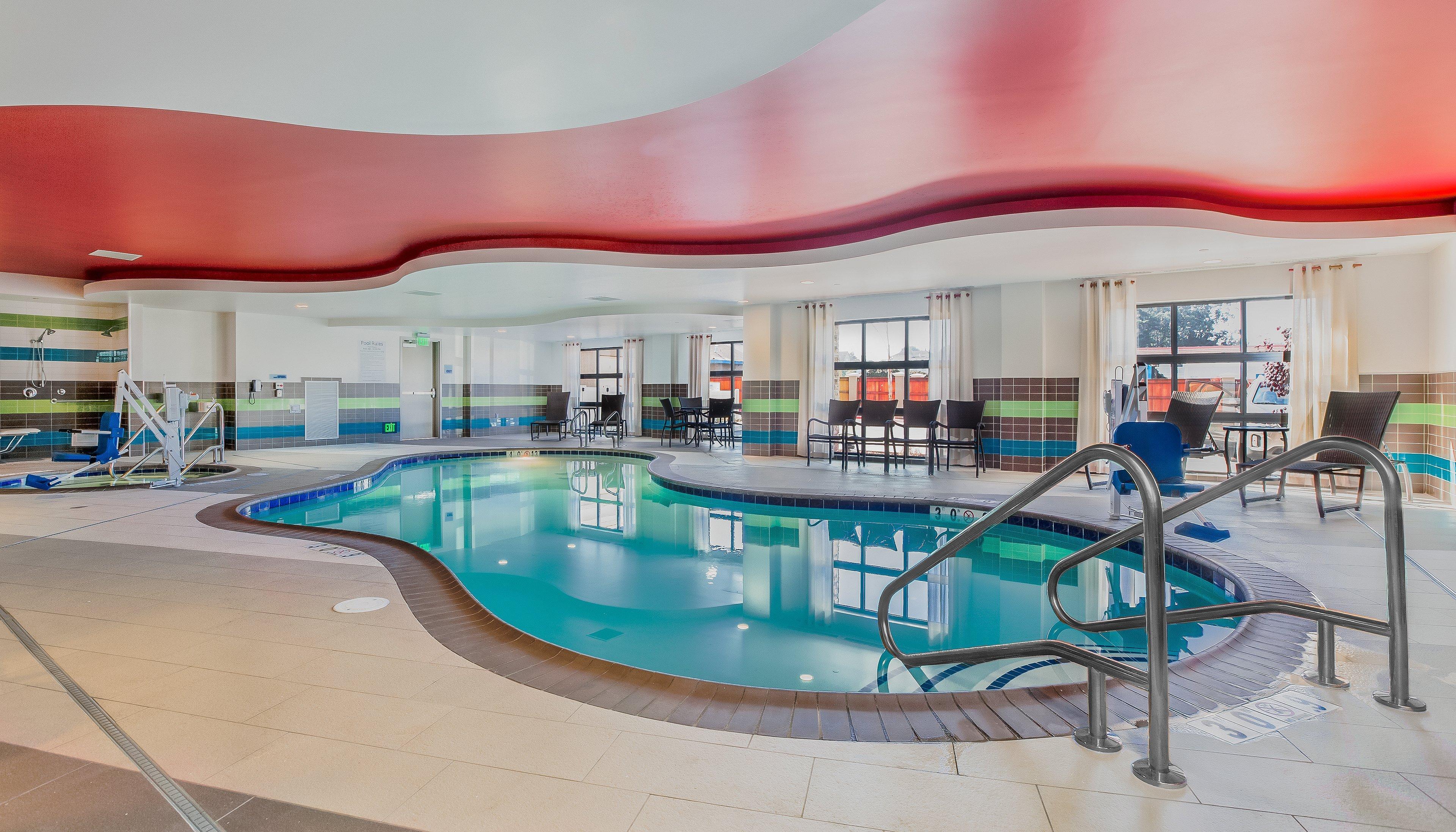 Holiday Inn Express & Suites Eureka By Ihg Zewnętrze zdjęcie
